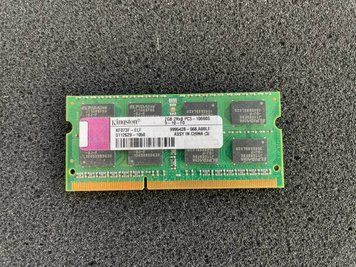 Модуль пам'яті Kingston 2GB 2Rx8 PC3-10600S 9-10-F0 (KF073F-ELF) Б/В 35_2838746 фото