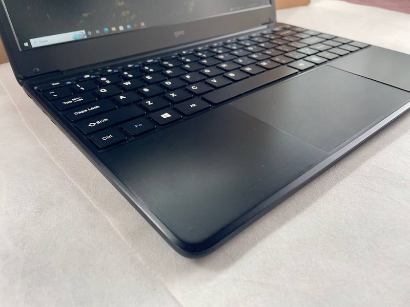 Ультрабук Geo GeoBook 240 14.1" FHD IPS(1920x1080) TN / intel Pentium Silver N5030(4 (8) ядра по 2.4 - 3.0 GHz) / 8 GB DDR4 / 256 GB SSD / Intel UHD Graphics 605 / WebCam / Win 10 б/в 3391205 фото