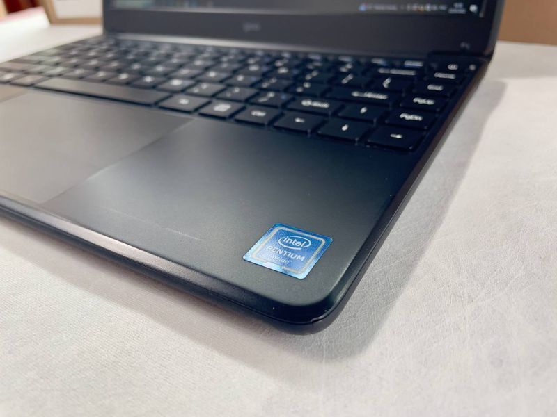 Ультрабук Geo GeoBook 240 14.1" FHD IPS(1920x1080) TN / intel Pentium Silver N5030(4 (8) ядра по 2.4 - 3.0 GHz) / 8 GB DDR4 / 256 GB SSD / Intel UHD Graphics 605 / WebCam / Win 10 б/в 3391205 фото