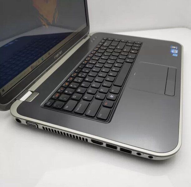 Ноутбук Dell Inspiron 5520 / 15.6" (1366x768) TN / Intel Core i5-3210M (2 (4) ядра по 2.5 - 3.1 GHz) / 4 GB DDR3 / 500 GB HDD / Intel HD Graphics 4000 / WebCam / DVD-ROM / Win 10/ Б.У 8944999 фото