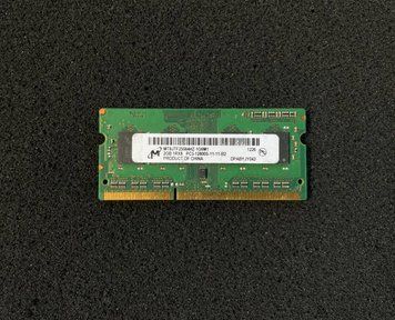 Модуль пам'яті Micron 2GB 1Rx8 PC3-12800S-11-11-B2 (MT8JTF25664HZ-1G6M1) Б/в 5_2838747 фото