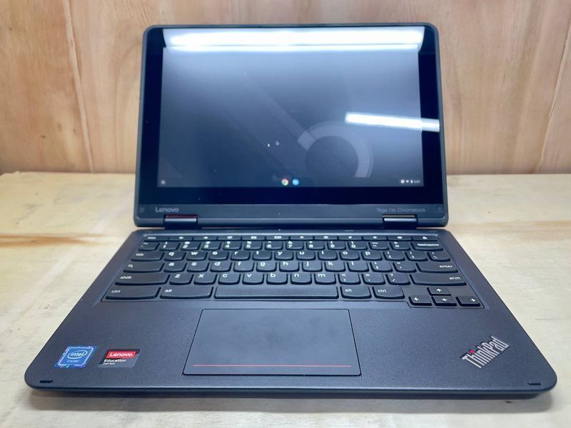 Ноутбук  Lenovo Yoga 11e  11.6* Chromebook  4-ядерний Intel Celeron N3150, 4 GB, 32 GB, Intel HD Graphics 500, 1518x853, IPS / Touch Б.В 8716792 фото